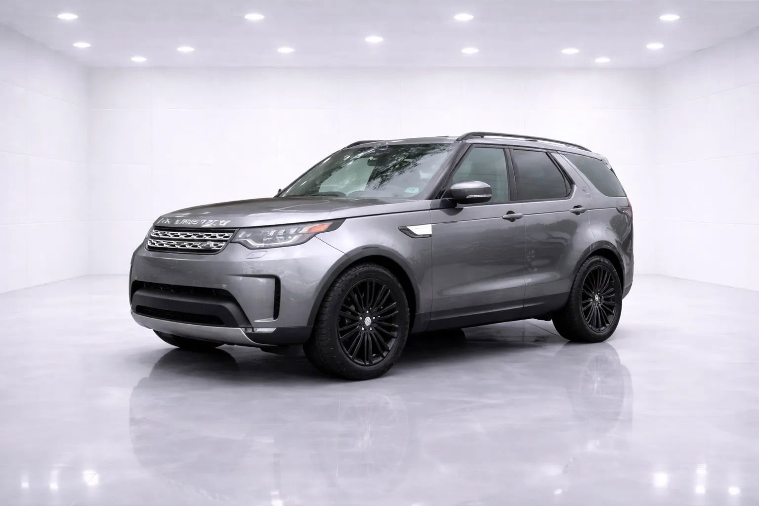 Used 2017 Land Rover Discovery HSE