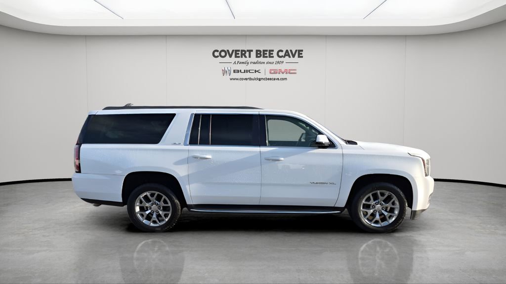 Used 2018 GMC Yukon XL SLE w/ SLE Value Package image 11