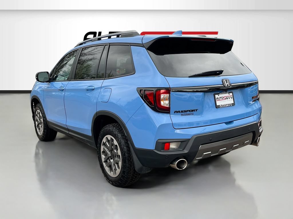 Used 2024 Honda Passport TrailSport image 5