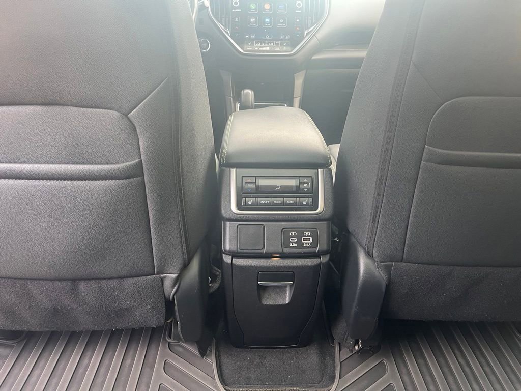 Used 2023 Subaru Ascent Onyx Edition Limited AWD/4WD image 30