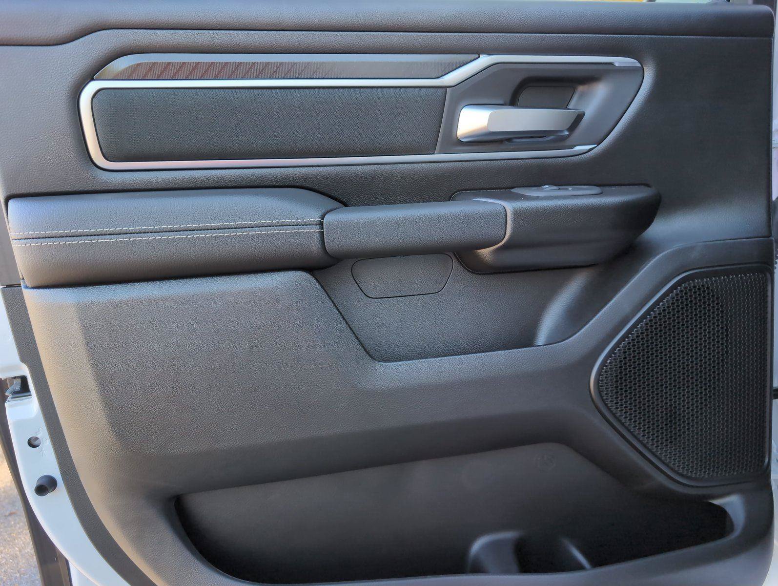 New 2026 RAM 1500 Big Horn AWD/4WD image 29
