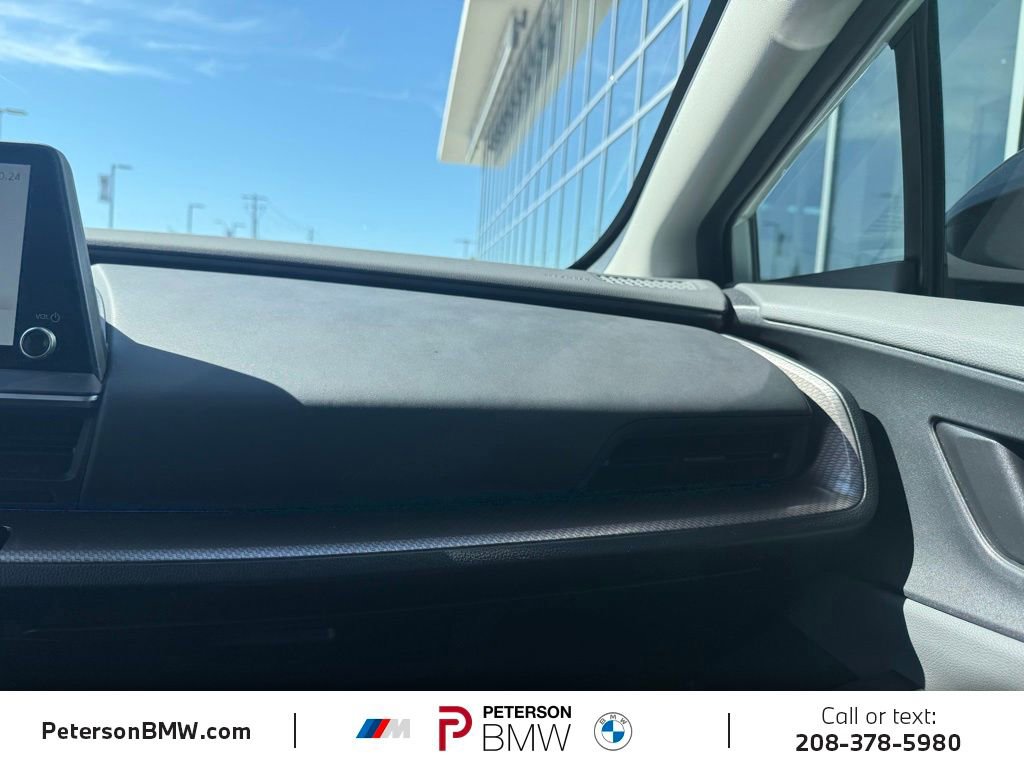 Used 2024 Toyota Prius XLE AWD/4WD image 34