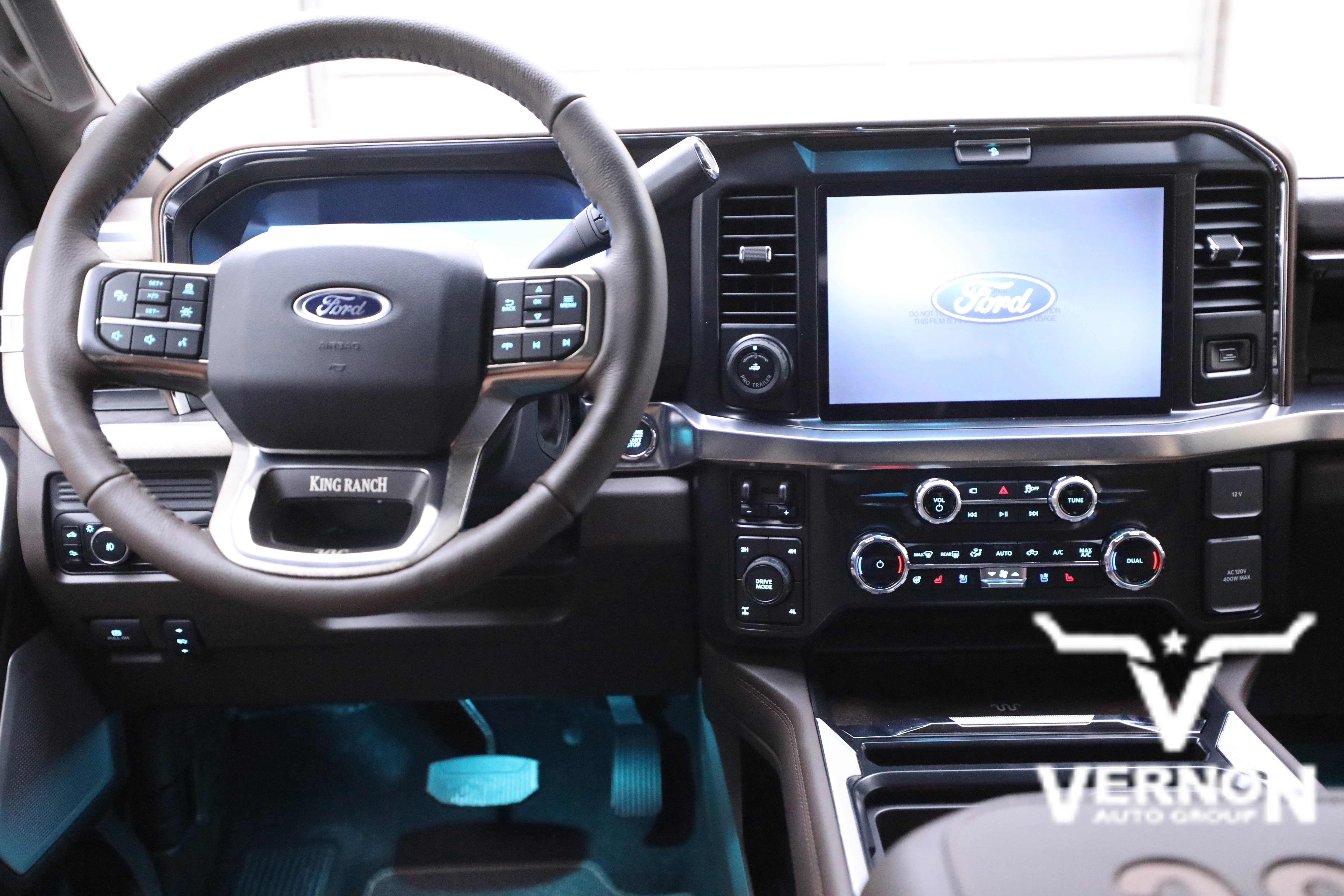 New 2026 Ford F250 King Ranch w/ Chrome Package image 21