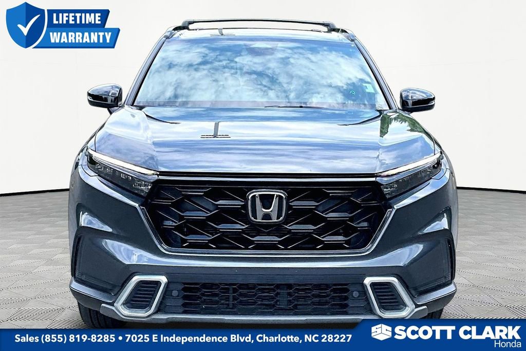 Used 2024 Honda CR-V Sport Touring image 2