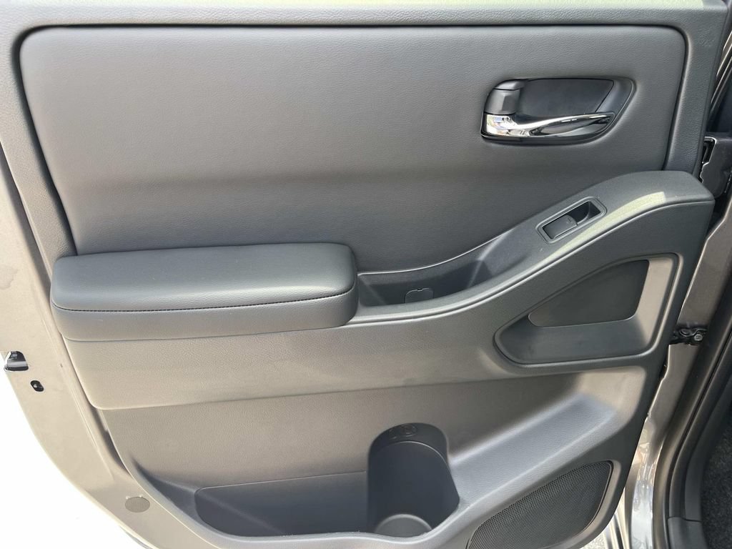 New 2026 Nissan Frontier SV w/ SV Convenience Package RWD image 19