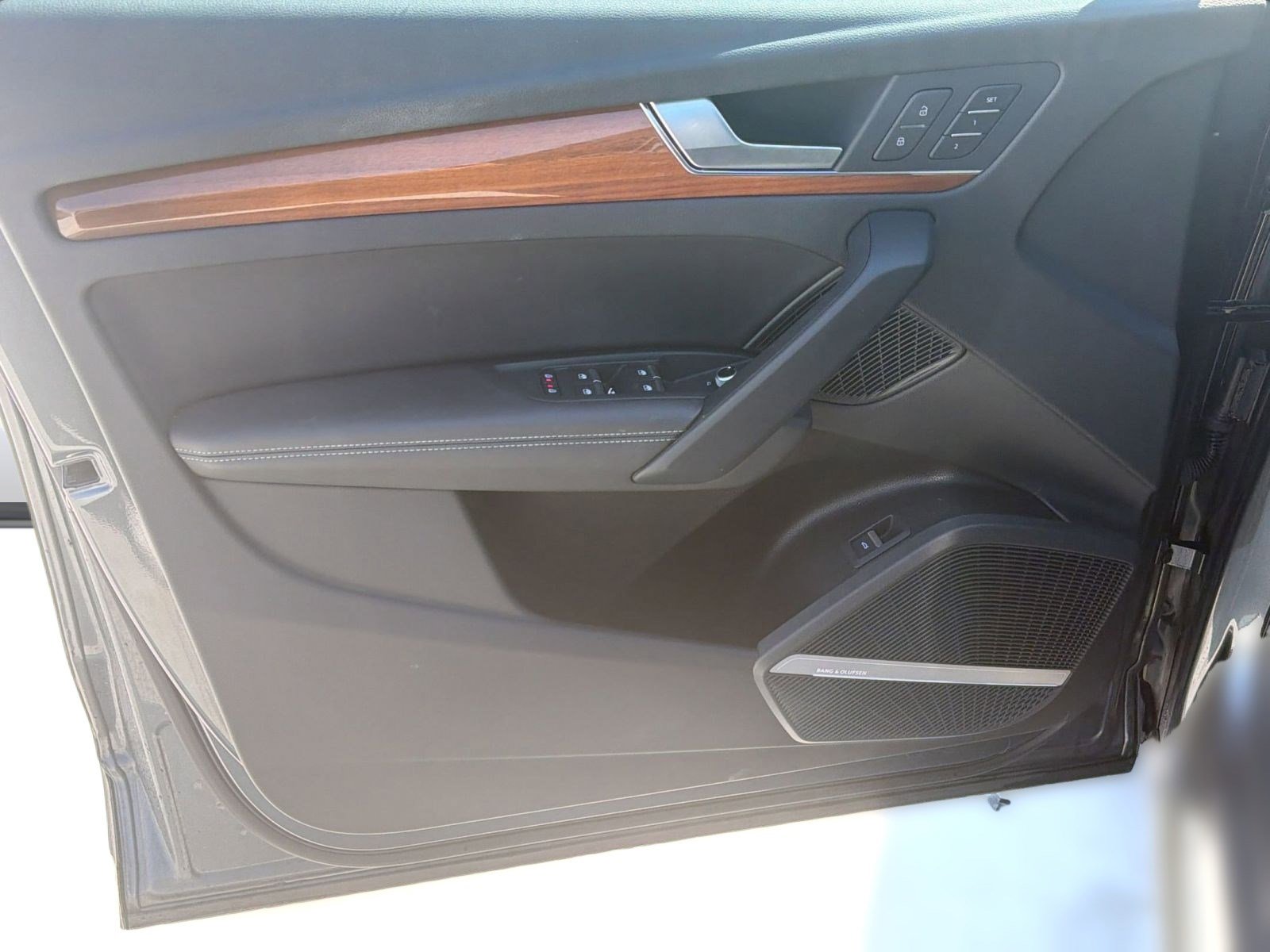 Used 2022 Audi Q5 2.0T Premium Plus w/ Premium Plus Package image 21