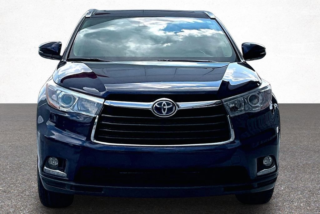Used 2015 Toyota Highlander Limited Platinum AWD/4WD image 3