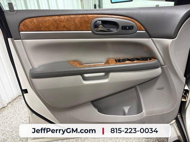 Used 2012 Buick Enclave Leather FWD image 8