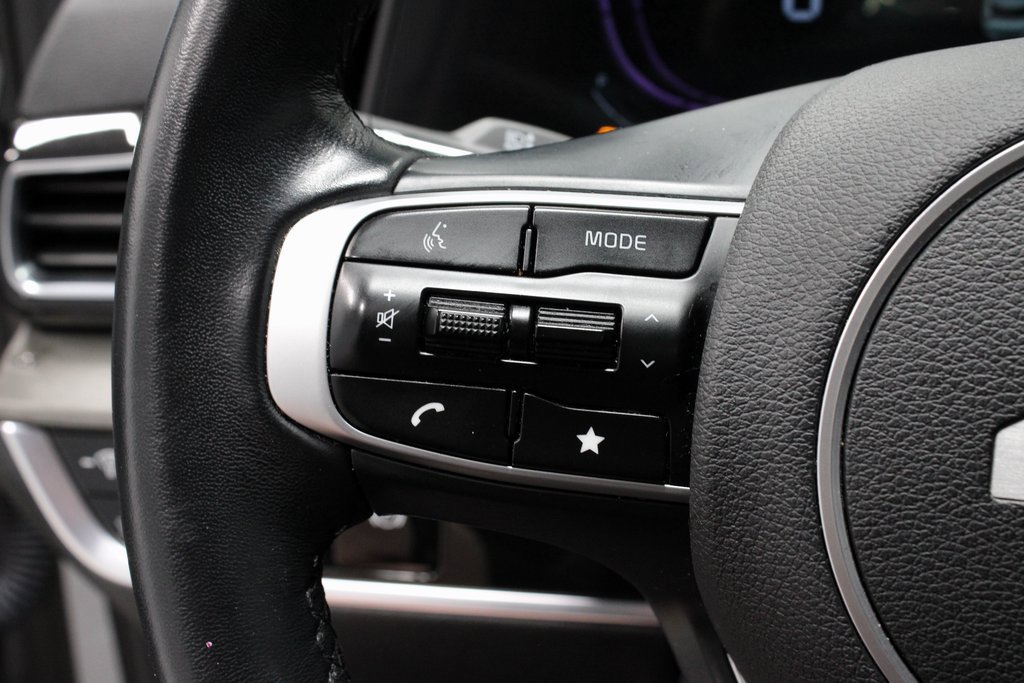 Used 2025 Kia Sportage X-Line w/ Premium Package image 32