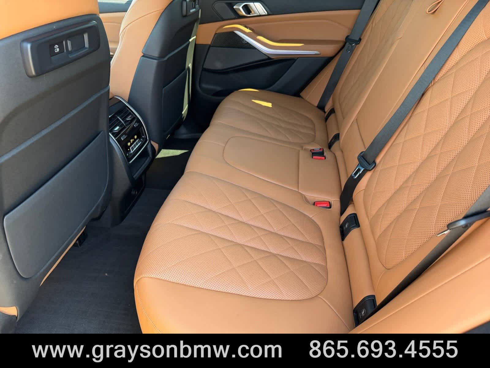 Used 2023 BMW X5 M50i w/ Climate Comfort Package AWD/4WD image 14