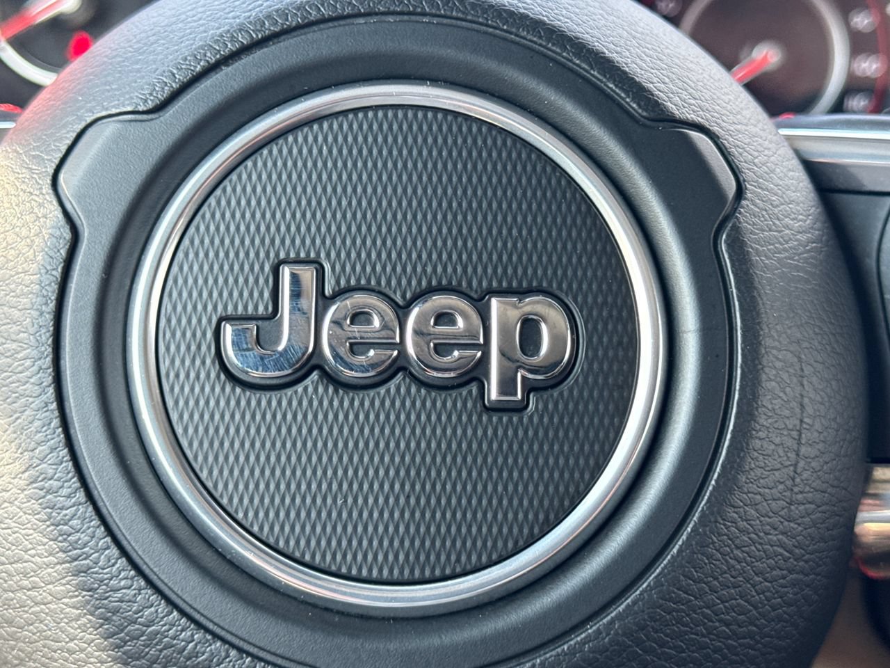 Used 2022 Jeep Gladiator Rubicon w/ LED Lighting Group AWD/4WD image 27