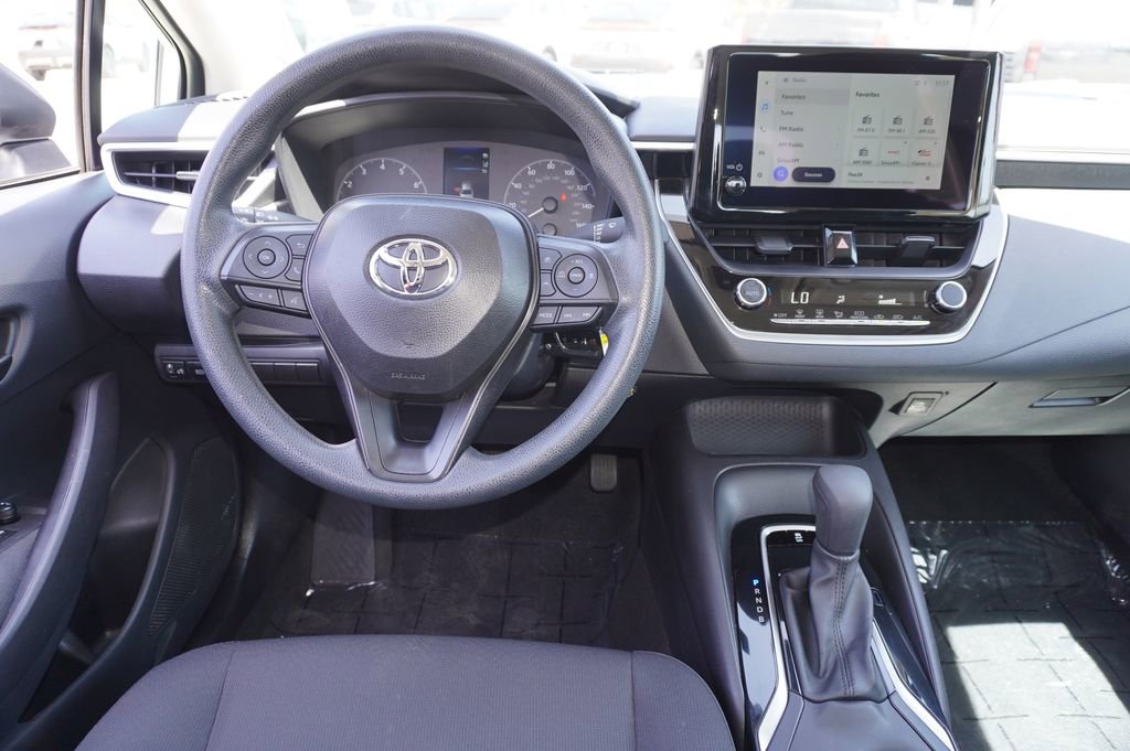 Certified 2025 Toyota Corolla LE FWD image 10