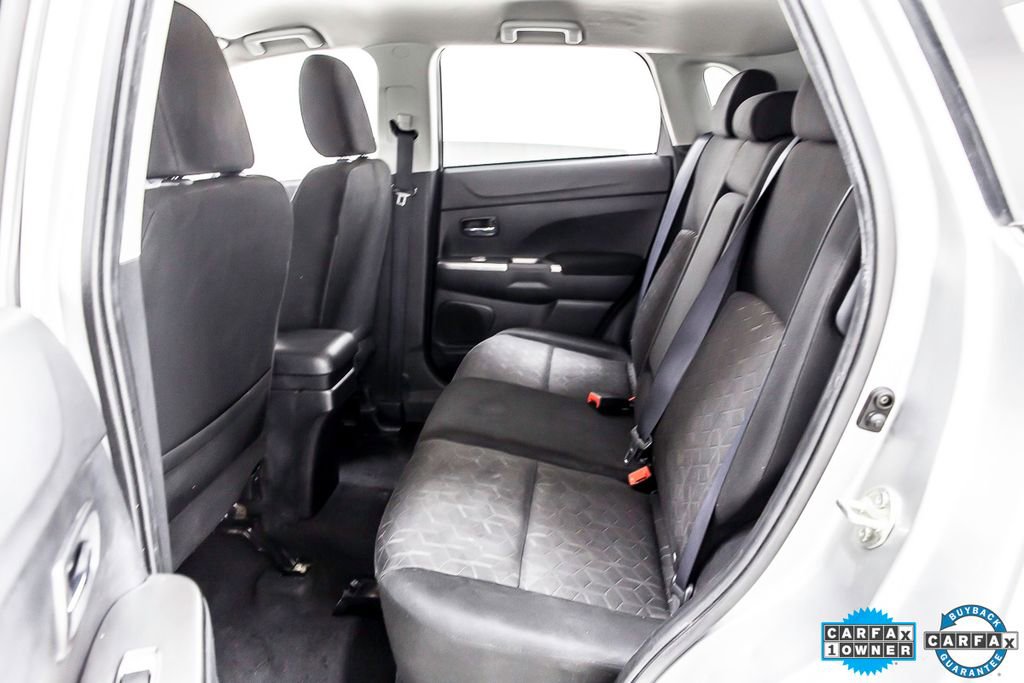 Used 2021 Mitsubishi Outlander Sport SE image 28