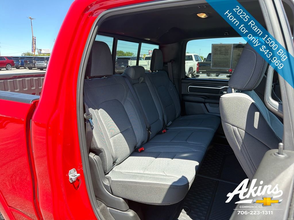 Used 2025 RAM 1500 Big Horn AWD/4WD image 19