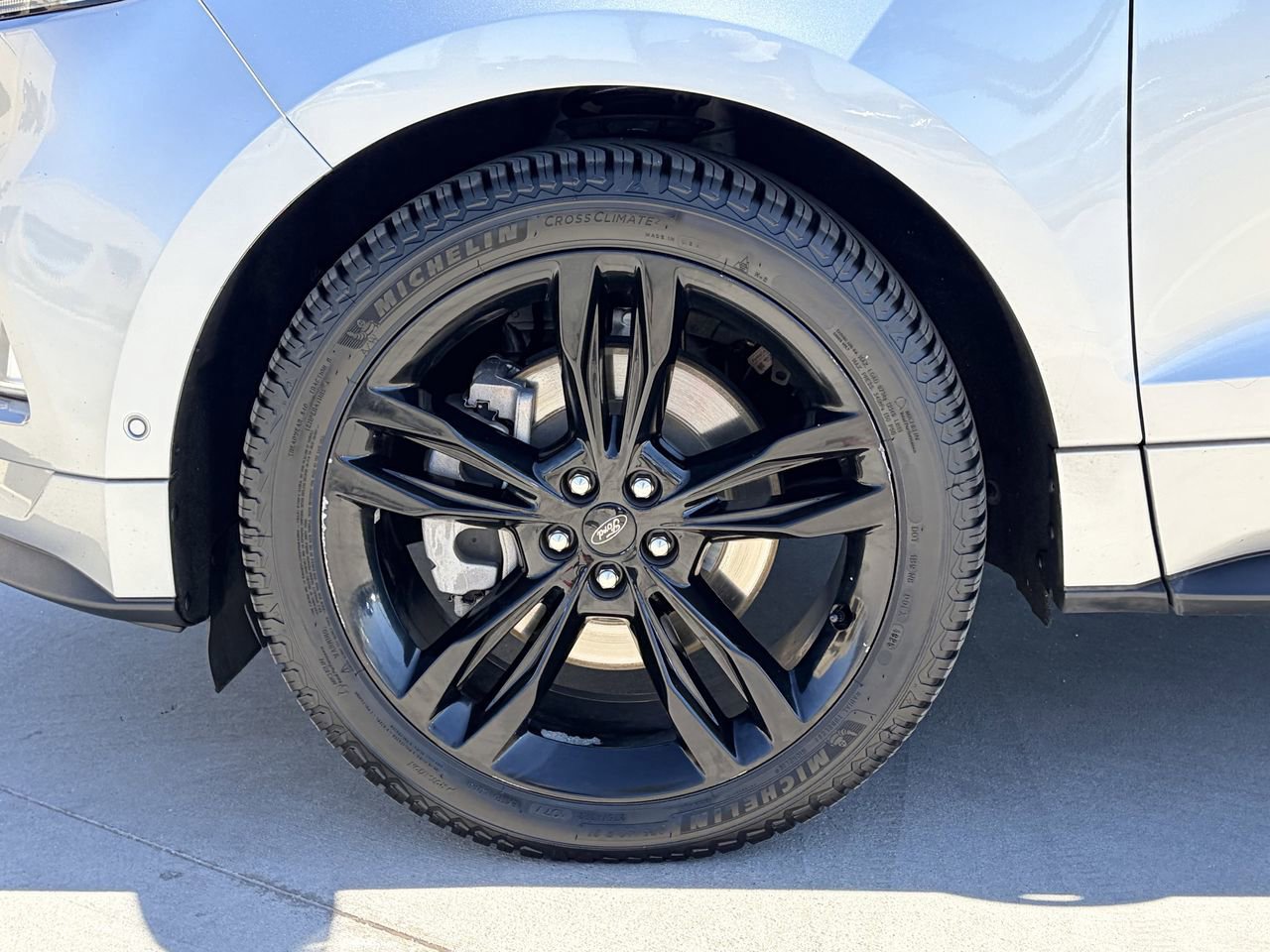 Used 2021 Ford Edge ST w/ Equipment Group 401A image 9