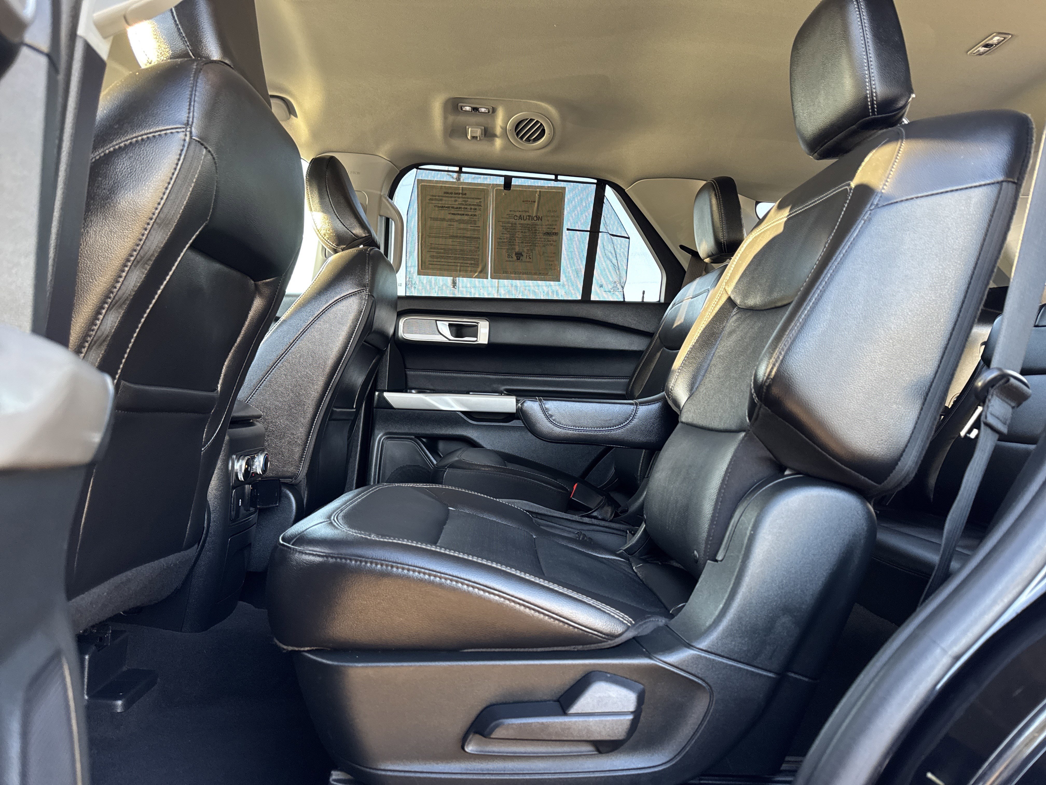 Used 2023 Ford Explorer Limited w/ Equipment Group 301A image 37