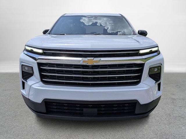 New 2027 Chevrolet Traverse LT w/ Driver Confidence Package FWD image 9