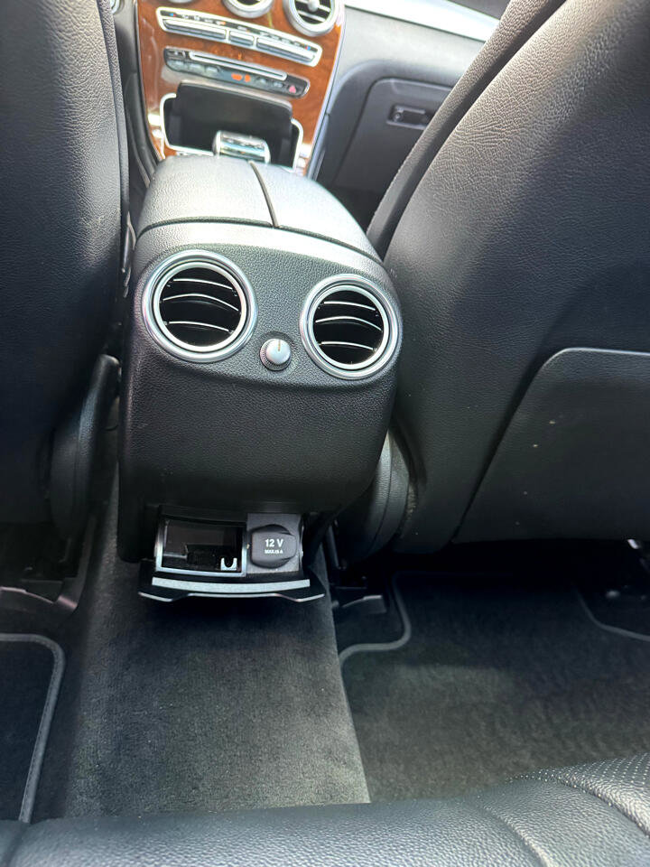 Used 2016 Mercedes-Benz GLC 300 image 17