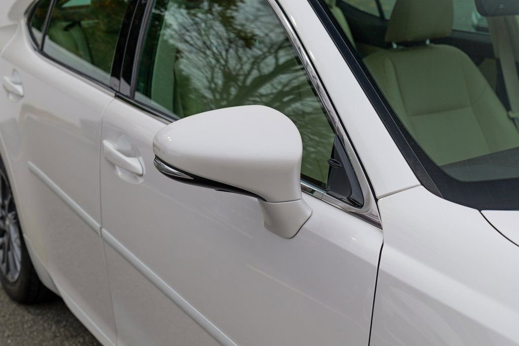 Used 2018 Lexus ES 350 w/ Premier Package image 10