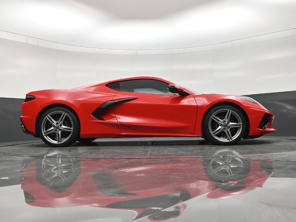 Used 2026 Chevrolet Corvette Stingray Coupe w/ 1LT RWD image 24