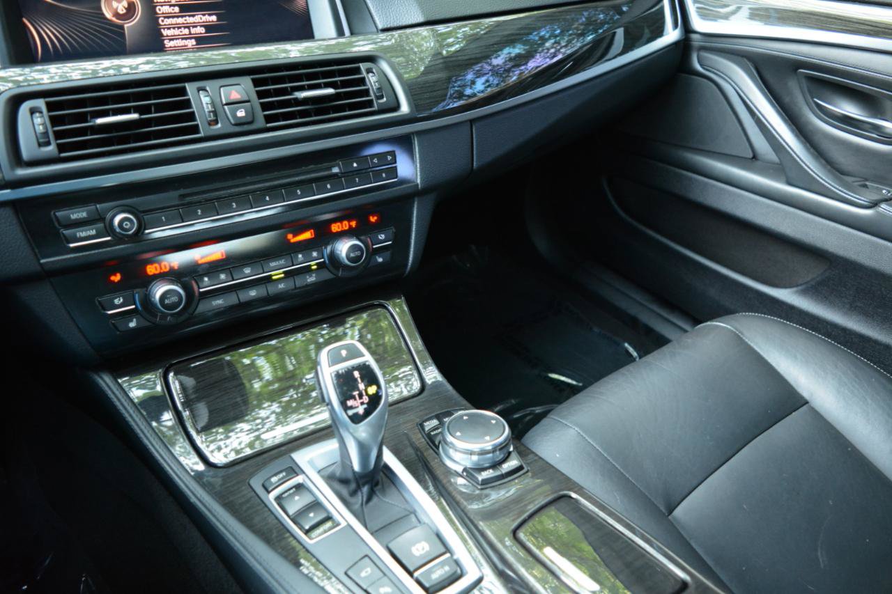 Used 2016 BMW 535i Sedan RWD image 23