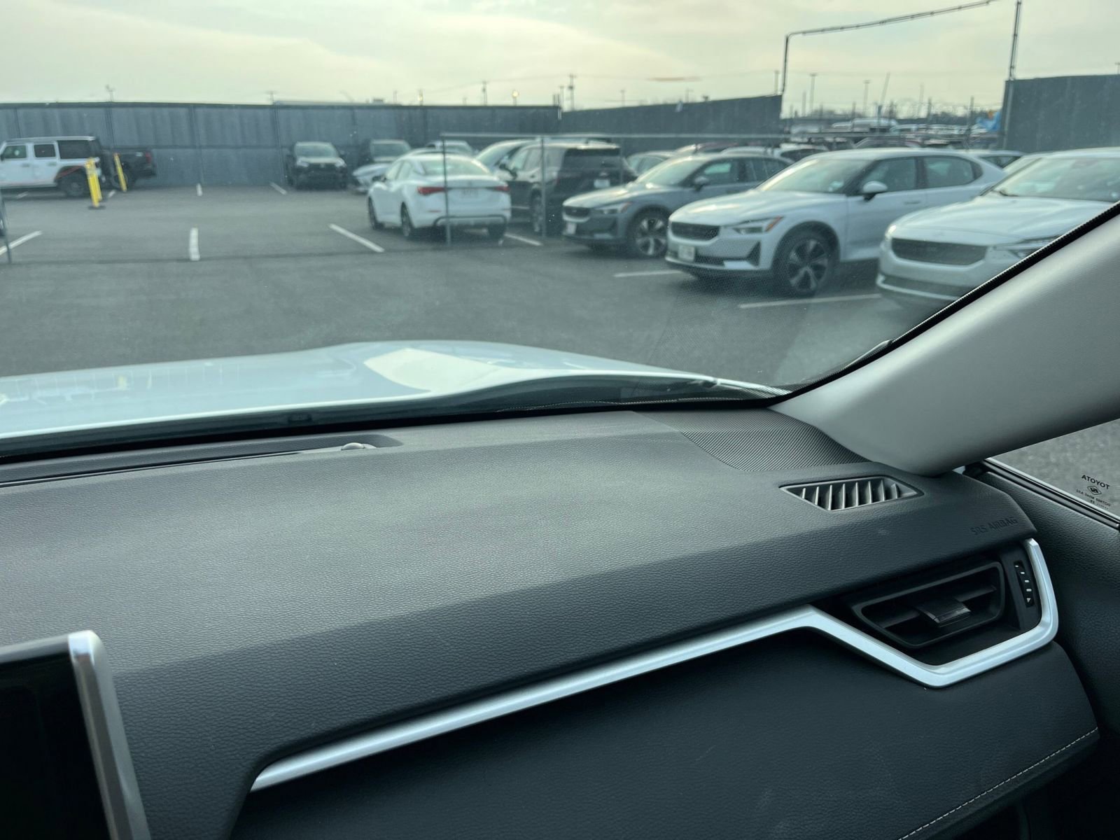 Used 2025 Toyota RAV4 LE image 34