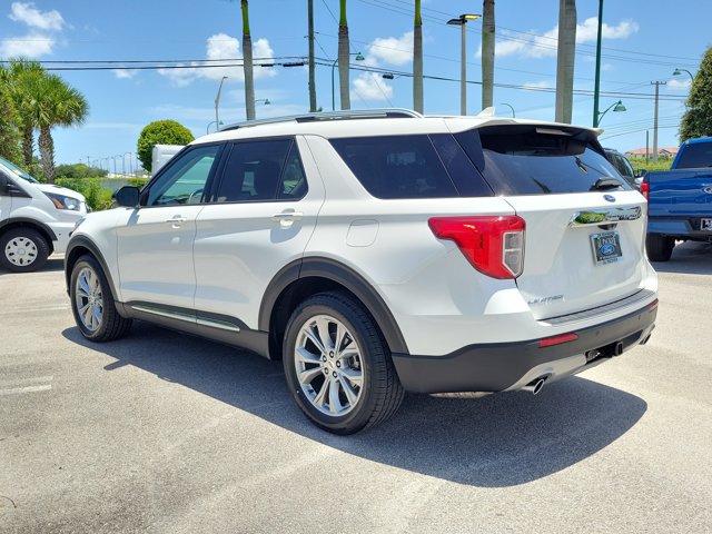 Certified 2023 Ford Explorer Limited w/ Limited Technology Package RWD image 5