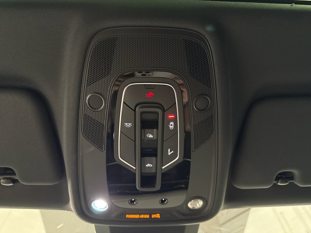 Used 2025 Audi RS Q8 performance AWD/4WD image 24