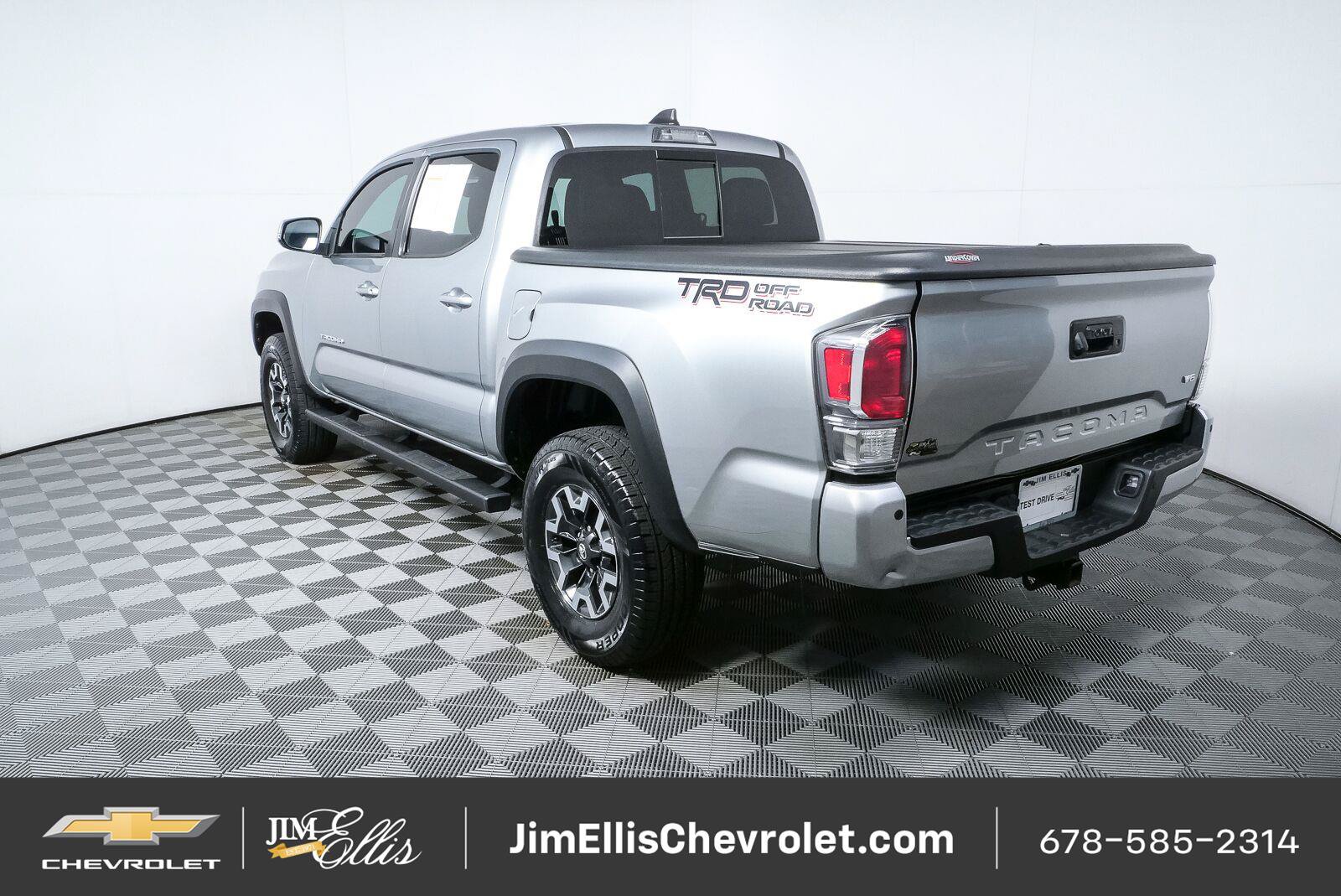 Used 2022 Toyota Tacoma TRD Off-Road w/ TRD Premium Off Road Package RWD image 28