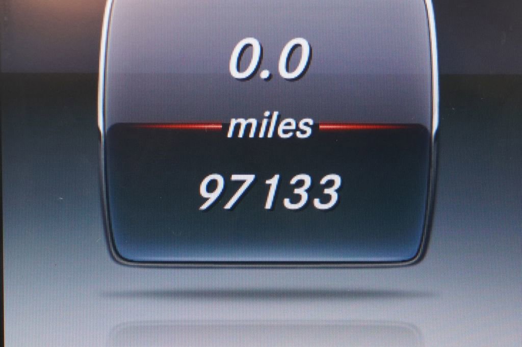 Used 2017 Mercedes-Benz GLC 300 image 14