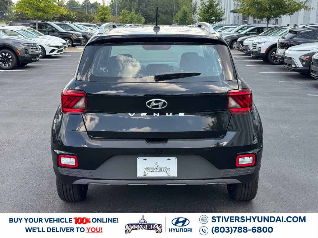 New 2026 Hyundai Venue SEL FWD image 13