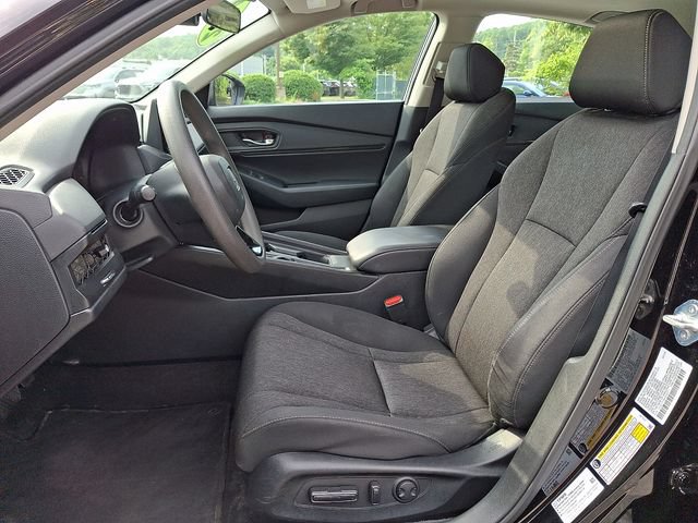 Used 2024 Honda Accord EX image 13