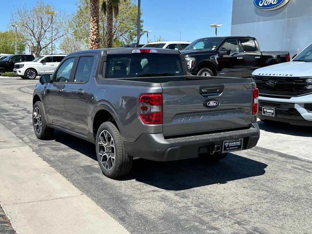 New 2026 Ford Maverick Lariat w/ 4K Tow Package AWD/4WD image 4