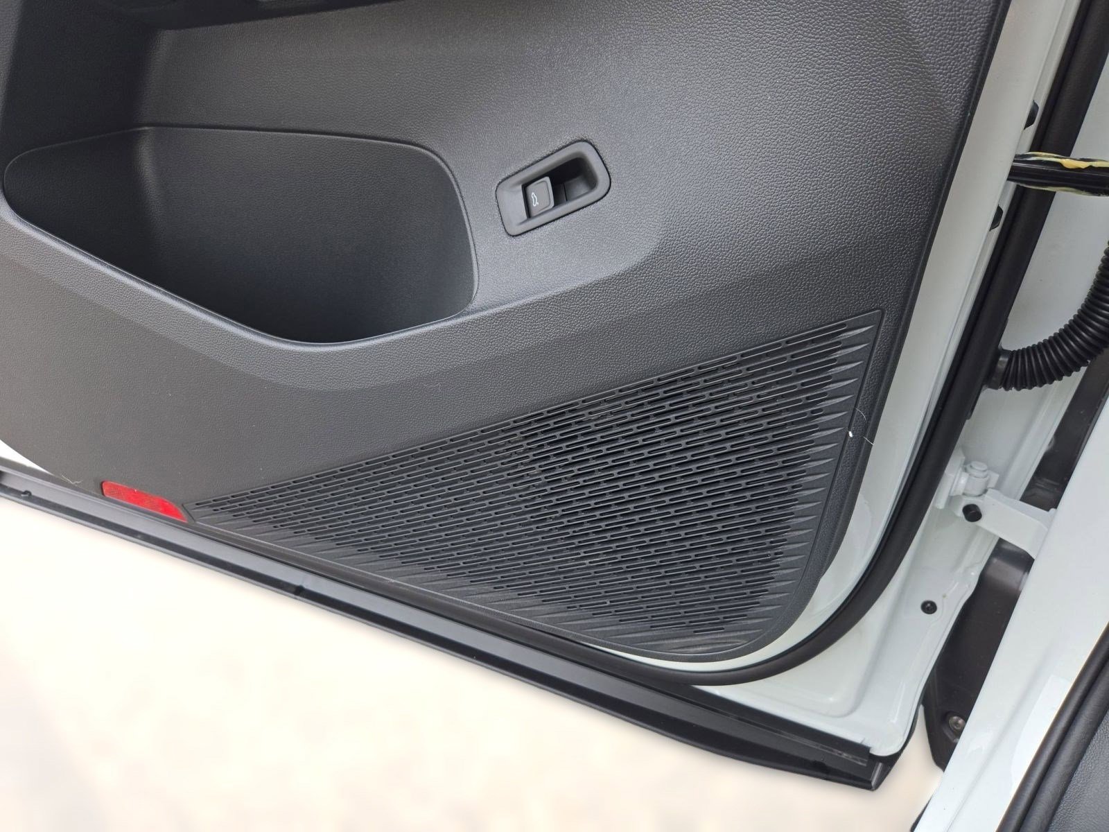 New 2026 Volkswagen Atlas SEL Premium R-Line image 22