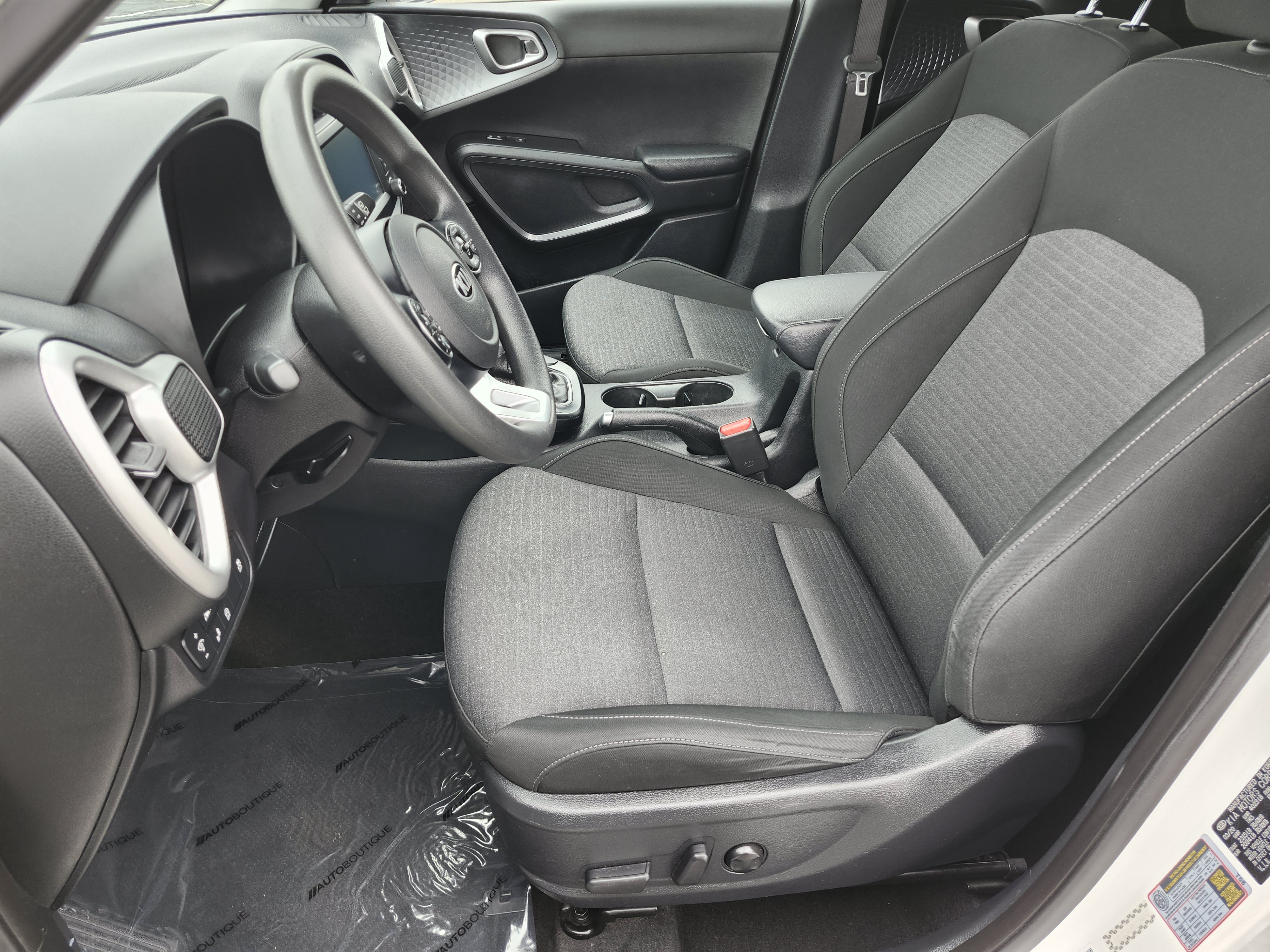 Used 2021 Kia Soul S FWD image 22