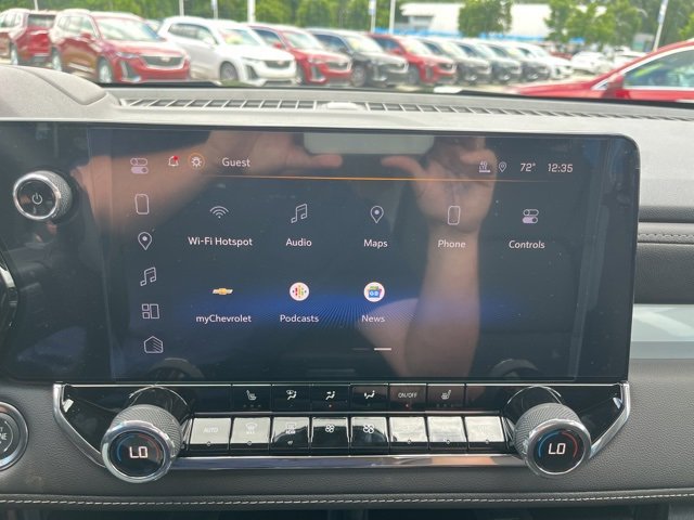 New 2025 Chevrolet Colorado LT w/ LT Convenience Package image 39