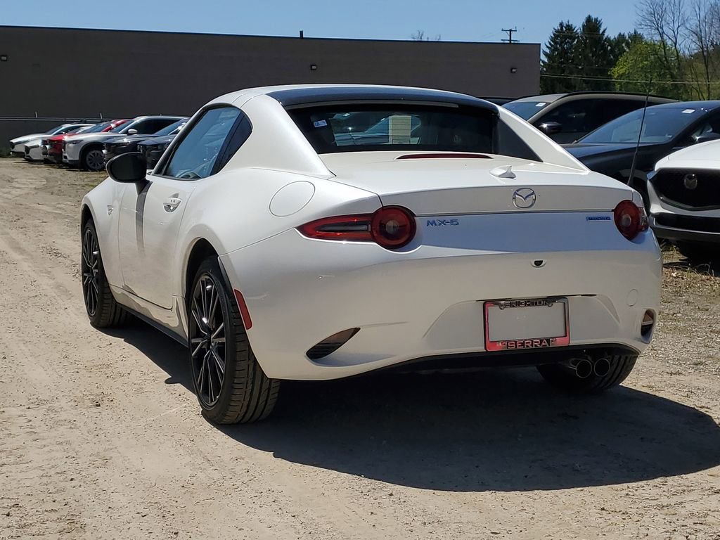 New 2026 MAZDA MX-5 Miata RF Grand Touring RWD image 2