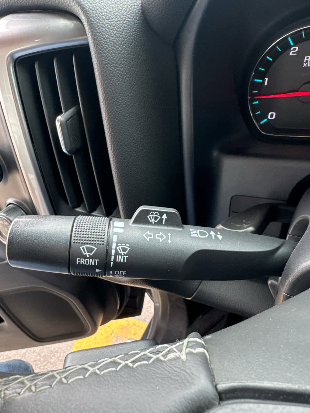 Used 2015 Chevrolet Silverado 3500 LT w/ LT Convenience Package AWD/4WD image 20