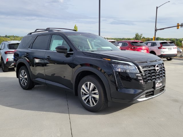 New 2026 Nissan Pathfinder SL AWD/4WD image 4