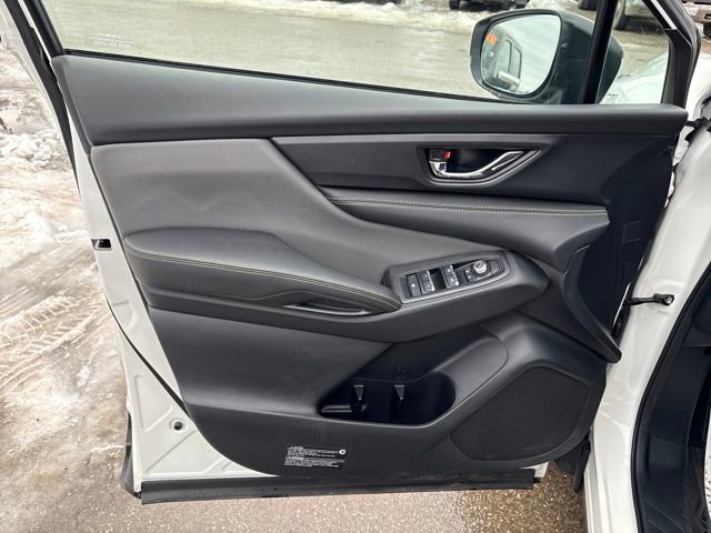 Used 2025 Subaru Ascent Onyx Edition image 15