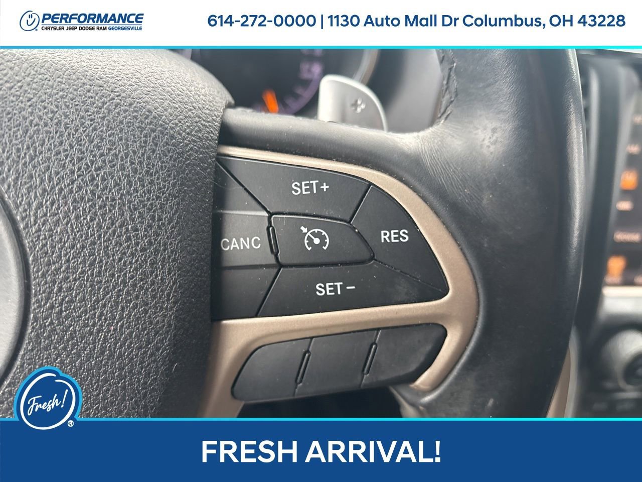 Used 2014 Jeep Grand Cherokee Laredo w/ 18" Wheel & 8.4" Radio Group image 24