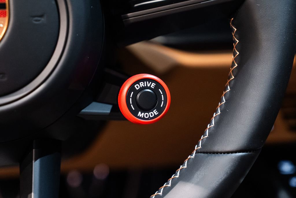 Used 2026 Porsche 911 GT3 RWD image 24