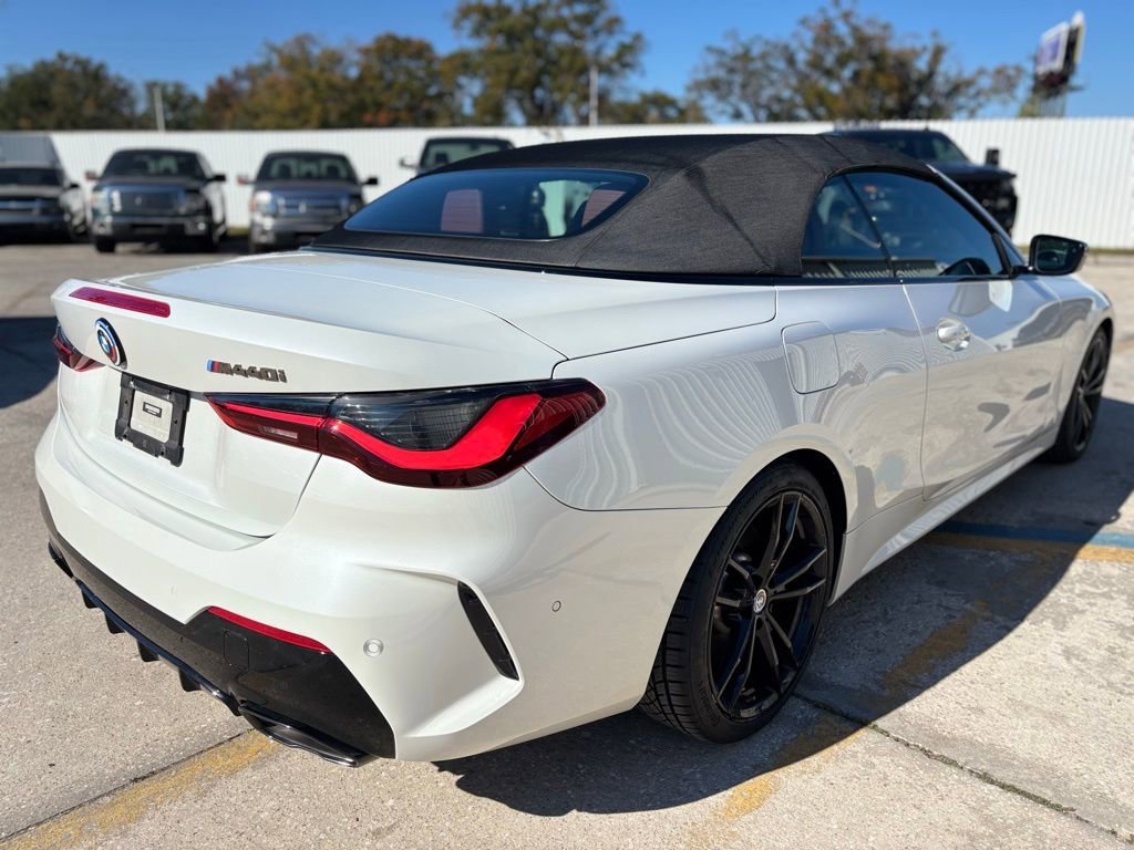 Used 2023 BMW M440i M440i w/ Premium Package image 6