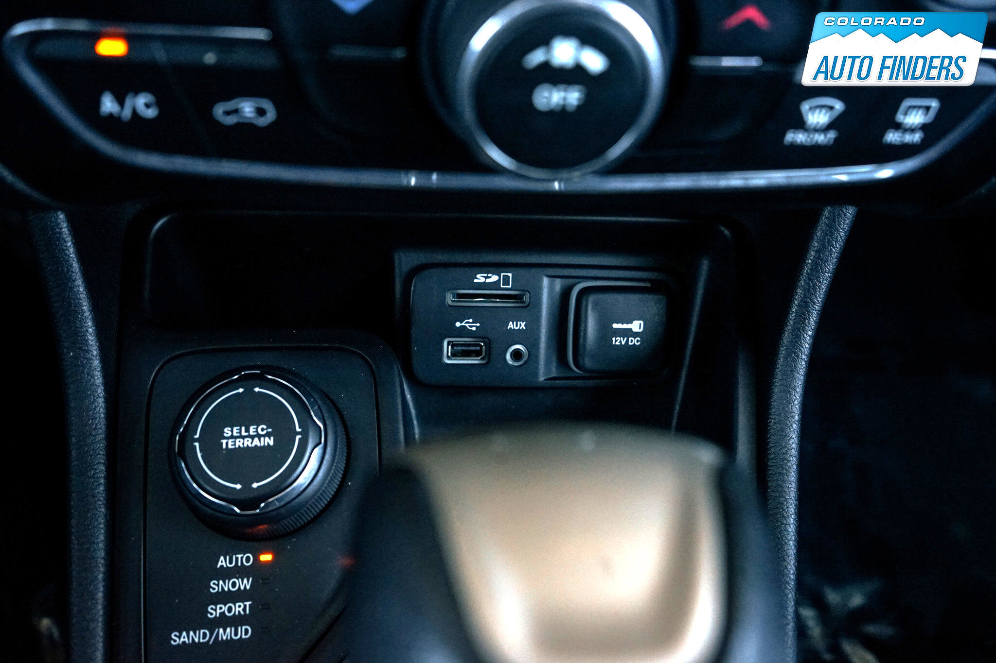 Used 2016 Jeep Cherokee Latitude w/ Cold Weather Group image 21