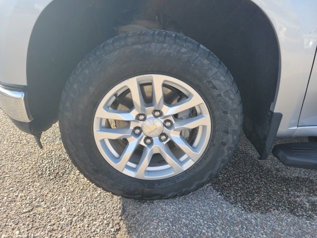 Used 2020 Chevrolet Silverado 1500 LT w/ All-Star Edition image 28