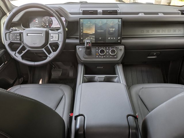 Used 2026 Land Rover Defender 110 X-Dynamic SE AWD/4WD image 19