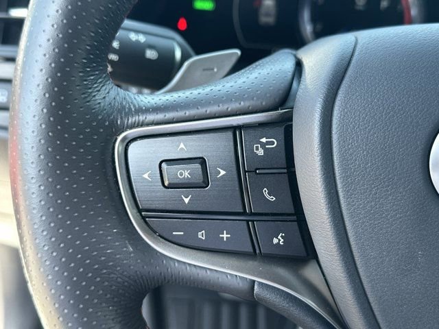 Used 2024 Lexus ES 300h F Sport w/ Accessory Package (Z2) image 27