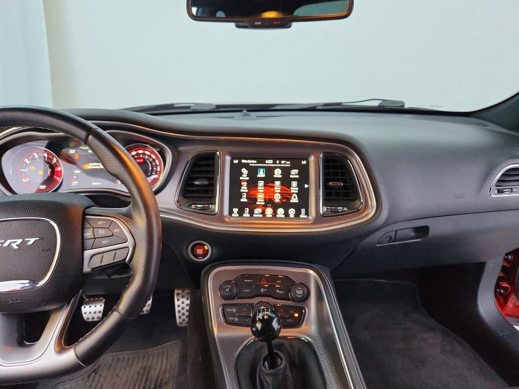 Used 2016 Dodge Challenger SRT Hellcat image 34