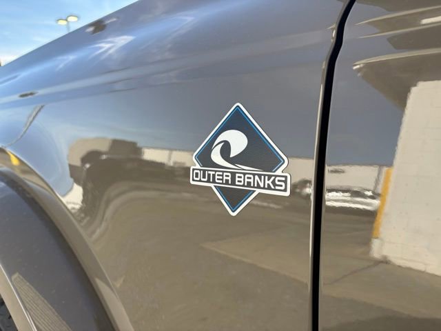 New 2025 Ford Bronco Outer Banks image 14