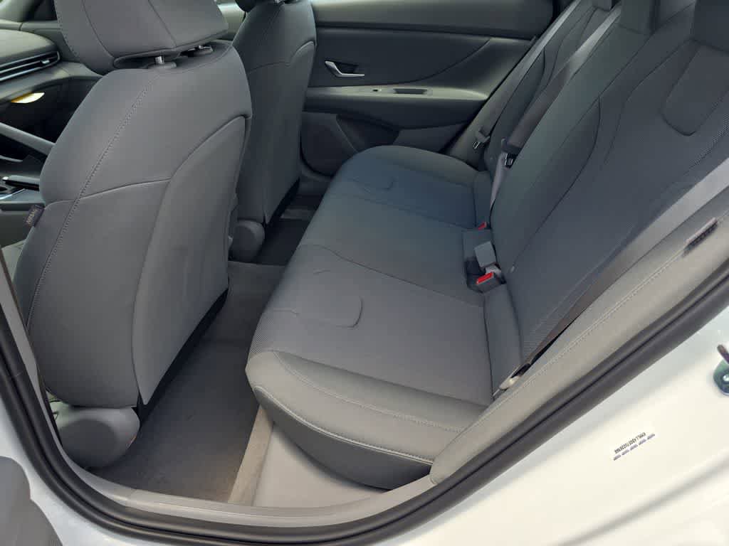 New 2026 Hyundai Elantra SE FWD image 20